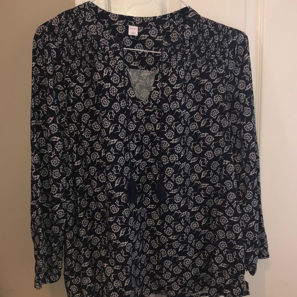 Old navy blouse - Picture 1 of 8